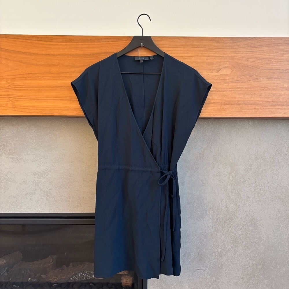 Theory Women’s Rosina Wrap Romper Blue V Neck Short Sleeve, Size 2